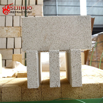 Block K23/26/28/30/32 Mullite Soft Insulating Brick with SiC Content of 1.2-1.4%